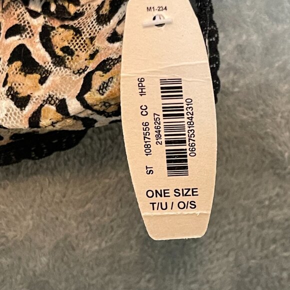 Victorias Secret Women Y2K The Lacie Animal Cheetah Leopard Print Thong One Size - Picture 5 of 10